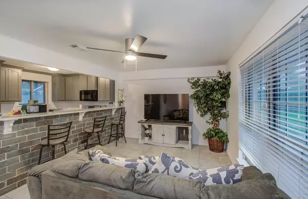 Coliving in Aldine City - Ne Houston, Houston