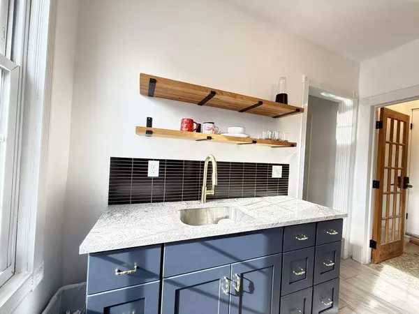 Coliving in Merrill Park - West / SW Mil, Milwaukee