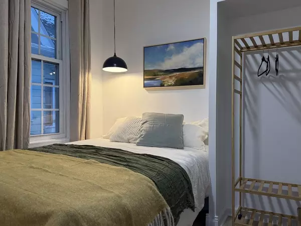 Coliving in Merrill Park - West / SW Mil, Milwaukee