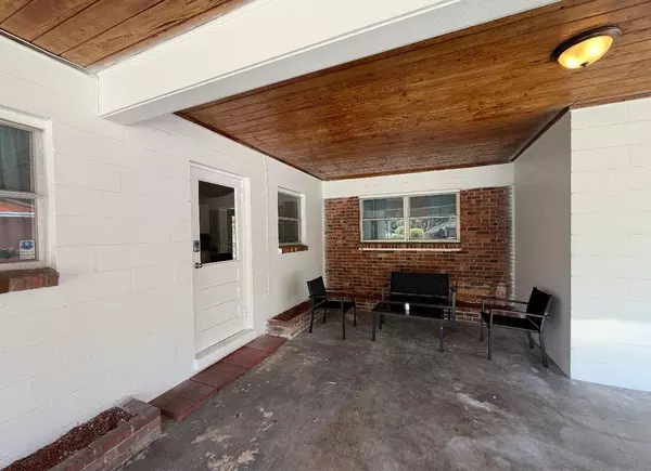 Coliving in Ybor City - Central Tampa, Tampa