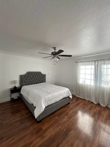 Coliving in Santa Ana - Orange County, Los Angeles