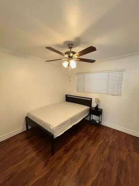 Coliving in Santa Ana - Orange County, Los Angeles