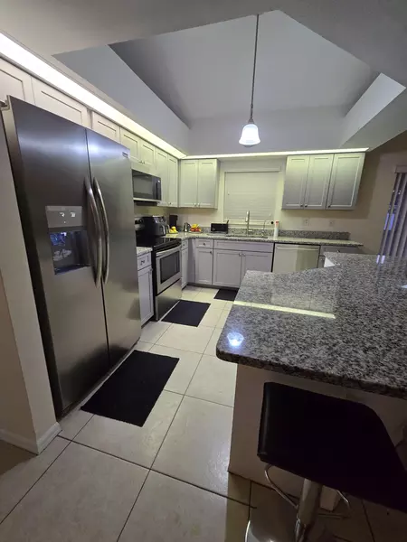 Coliving in Cape Coral - Cape Coral, Fort Myers