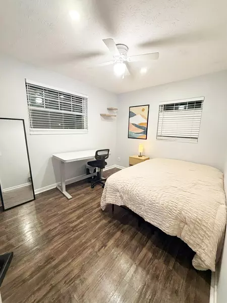 Coliving in Cedar Hills - Westside, Jacksonville