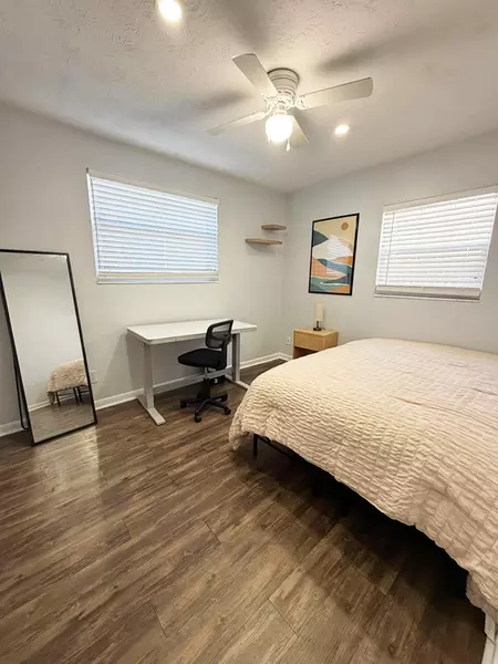 Coliving in Cedar Hills - Westside, Jacksonville