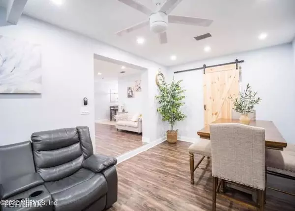 Coliving in Cedar Hills - Westside, Jacksonville