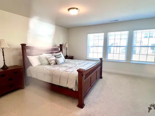 Coliving in Clayton - Outer Triangle, Raleigh