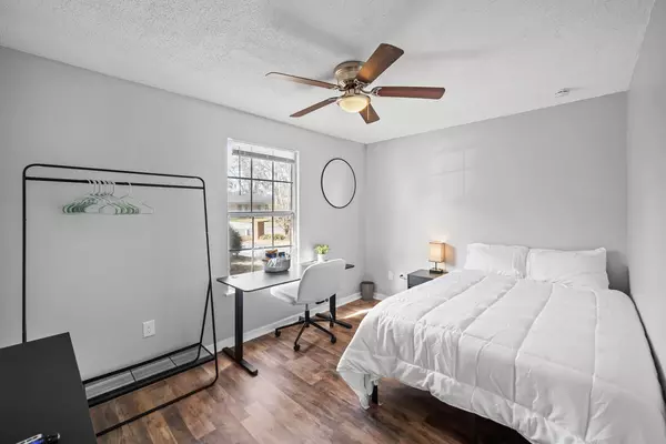 Coliving in Garden City JAX - Northside, Jacksonville