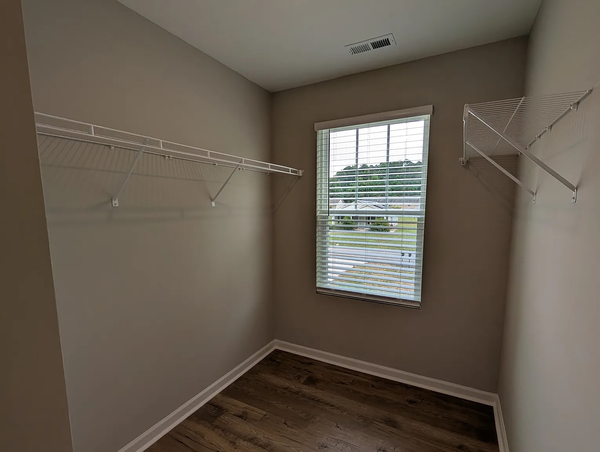 Coliving in West Sugar Creek - North Charlotte, Charlotte