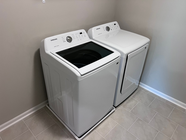 Coliving in West Sugar Creek - North Charlotte, Charlotte