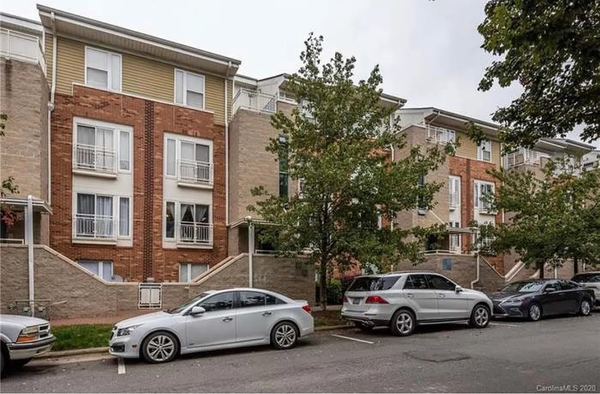 Coliving in NoDa - Central Charlotte, Charlotte