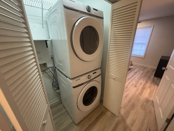 Coliving in Renaissance Park - South Raleigh, Raleigh