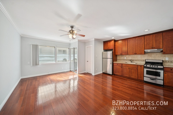 Studio Apartment for rent in Mid Wilshire - Central Los Angeles, Los Angeles