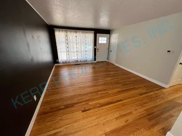 3 bedrooms apartment for rent in Lents - SE Portland, Portland