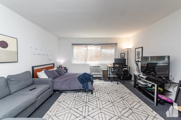 Studio Apartment for rent in Boystown - North Side, Chicago