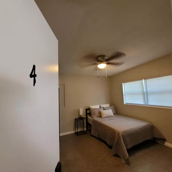 Coliving in Holden Heights - Central Orlando, Orlando