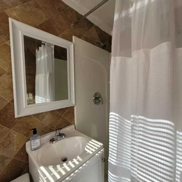 Coliving in Holden Heights - Central Orlando, Orlando