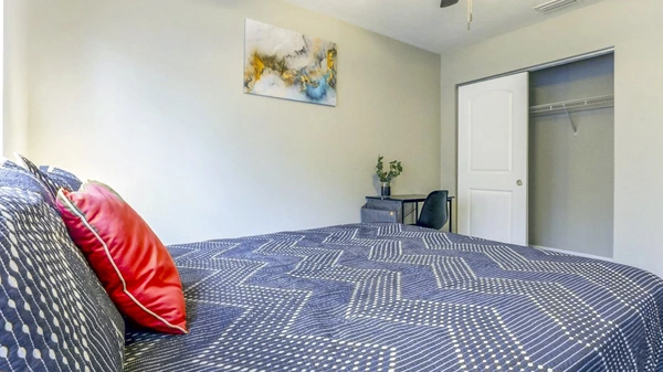 Coliving in Lowry Park North - North Tampa, Tampa