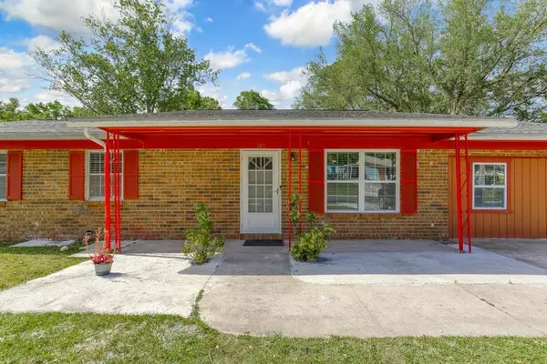 Coliving in Cedar Hills - Westside, Jacksonville