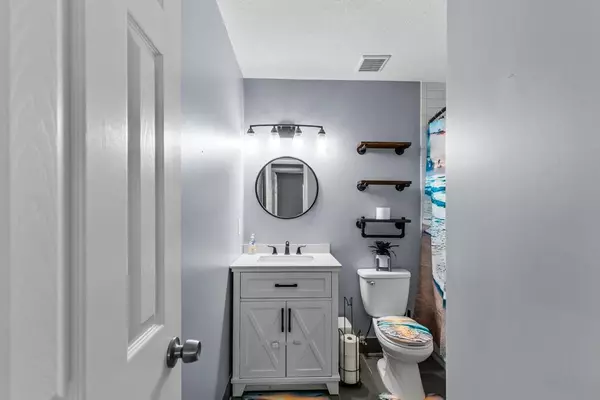 Coliving in Cedar Hills - Westside, Jacksonville