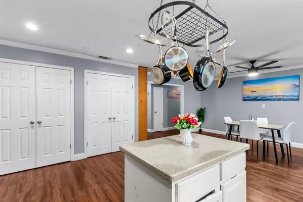 Coliving in Cedar Hills - Westside, Jacksonville