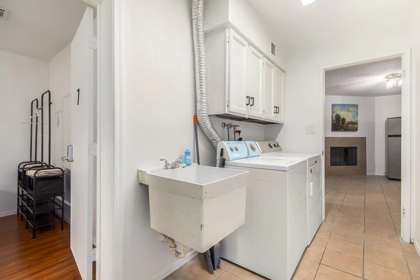 Coliving in Mesa - SE Valley, Phoenix