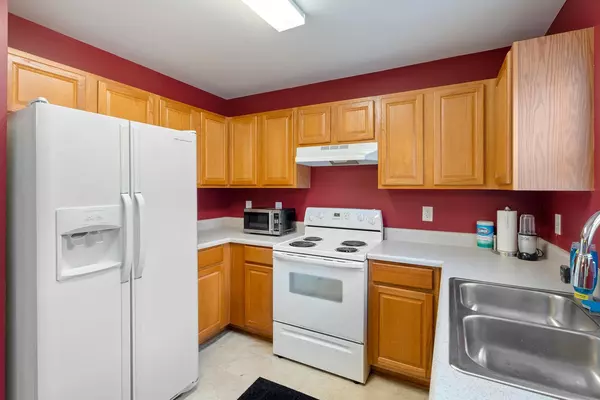 Coliving in Hickory Grove - East Charlotte, Charlotte