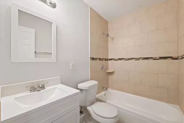 Coliving in Zephyrhills - North Tampa, Tampa