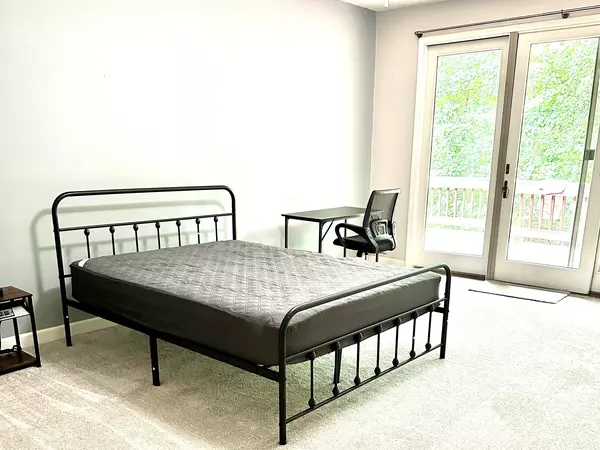 Coliving in Prosperity Church Road - North Charlotte, Charlotte