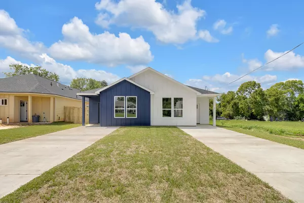 Coliving in The Woodlands - Nw Houston, Houston