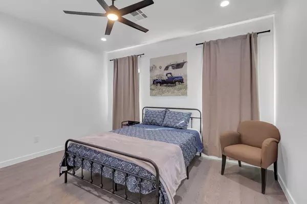 Coliving in The Woodlands - Nw Houston, Houston