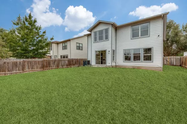 Coliving in East Riverside Oltorf - South Central Austin, Austin