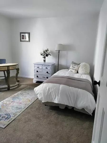 Coliving in Tempe - SE Valley, Phoenix