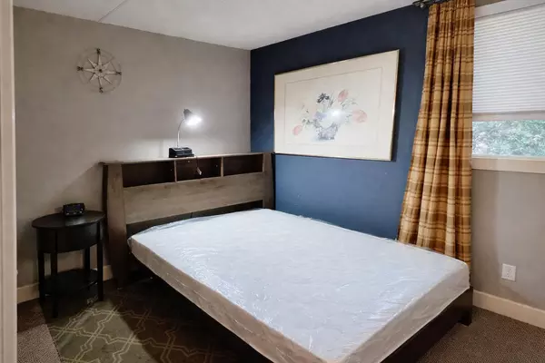 Coliving in Cocoa - Outer Orlando, Orlando