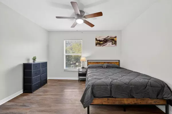 Coliving in Grant Park Tampa - East Tampa, Tampa