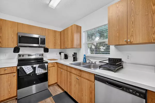 Coliving in Grant Park Tampa - East Tampa, Tampa
