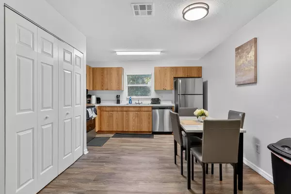 Coliving in Grant Park Tampa - East Tampa, Tampa