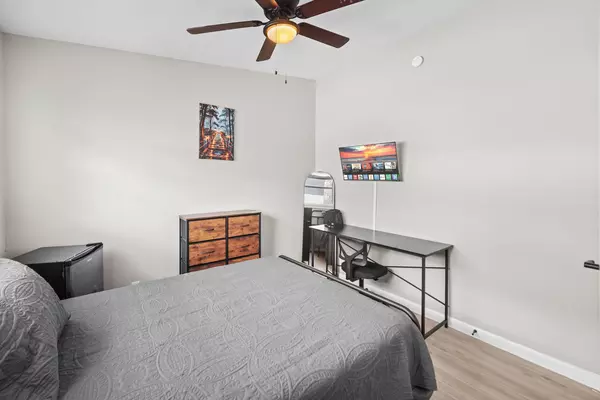 Coliving in Lake Forest - Northside, Jacksonville