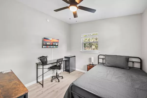 Coliving in Lake Forest - Northside, Jacksonville