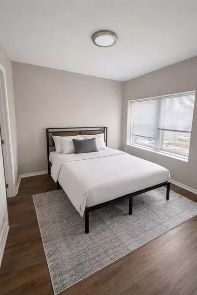 Coliving in Midtown-Westport - KCMO, Kansas City