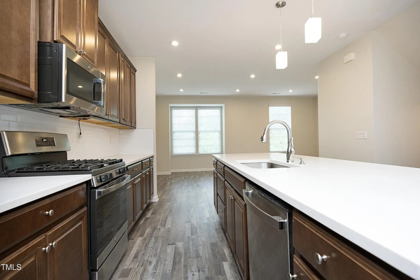 Coliving in Southpoint - Durham, Raleigh