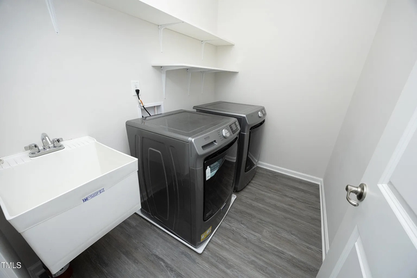 Coliving in Southpoint - Durham, Raleigh