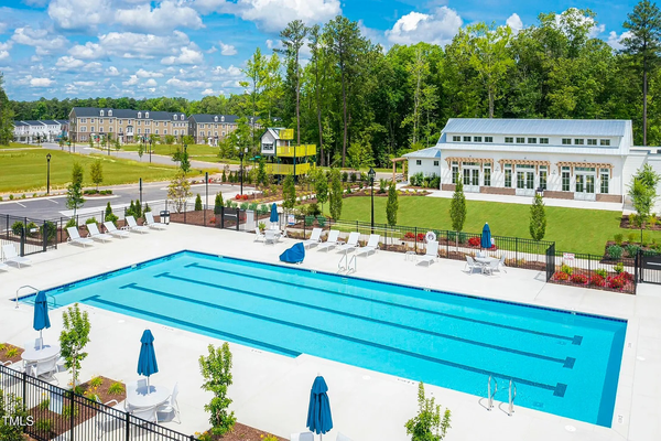 Coliving in Southpoint - Durham, Raleigh