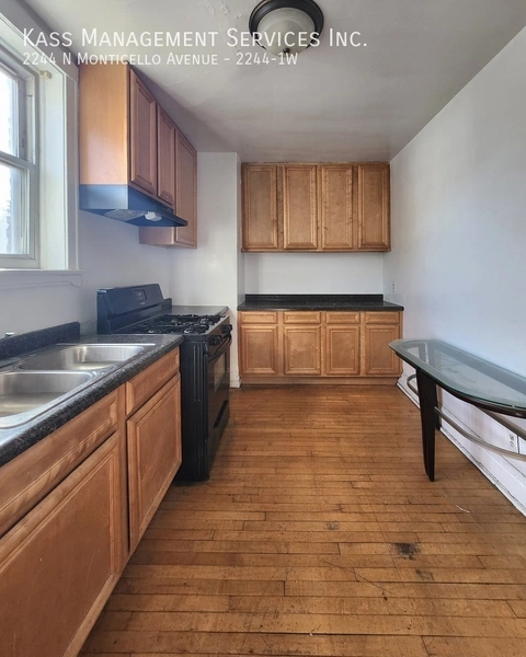 2 bedrooms apartment for rent in Logan Square - North Side, Chicago
