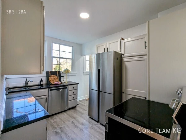 3 bedrooms apartment for rent in Sunset Hill - KCMO, Kansas City