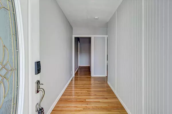 Coliving in Cedar Hills - Westside, Jacksonville