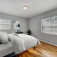 Coliving in Cedar Hills - Westside, Jacksonville