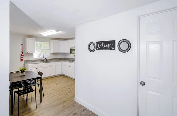 Coliving in Grant Park Tampa - East Tampa, Tampa