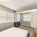 Coliving in Cedar Hills - Westside, Jacksonville