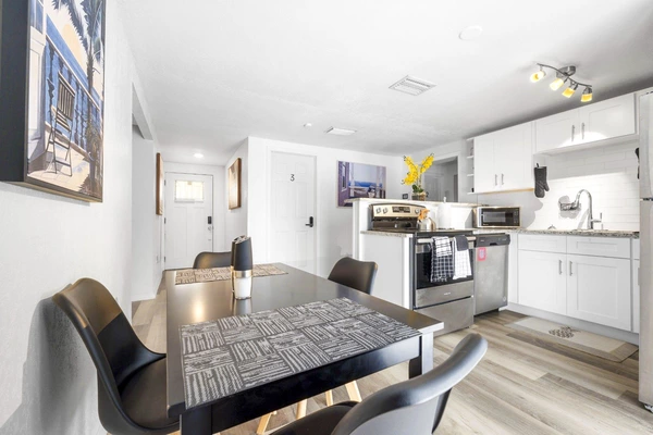 Coliving in Grant Park Tampa - East Tampa, Tampa